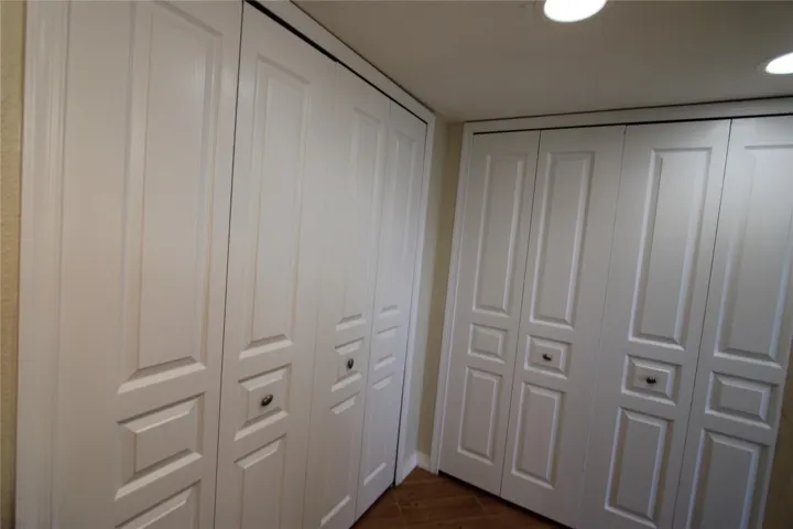 CLOSETS IN MASTER BEDROOM