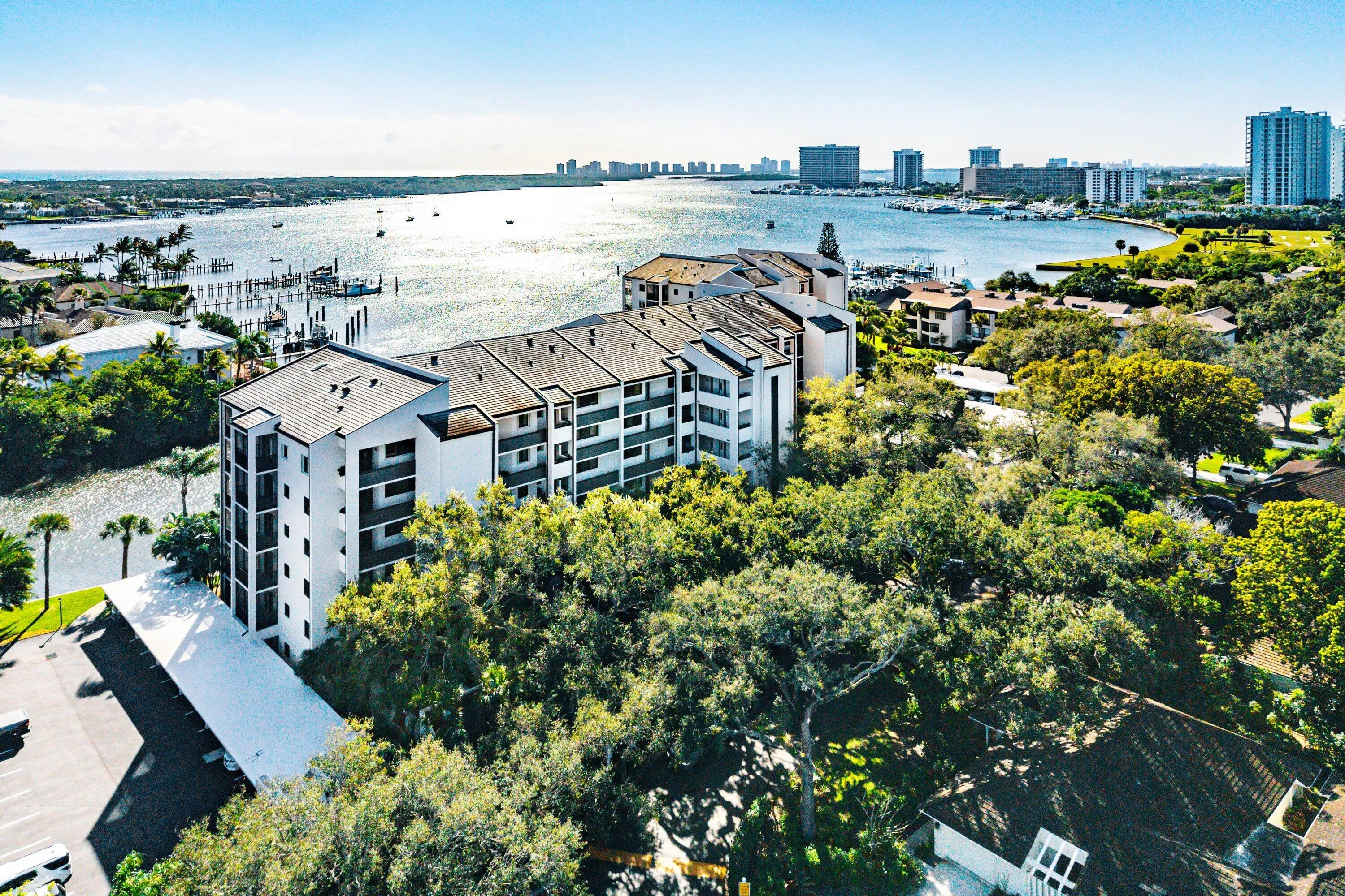 036-1137012OaksWay-418-NorthPalmBeach-FL