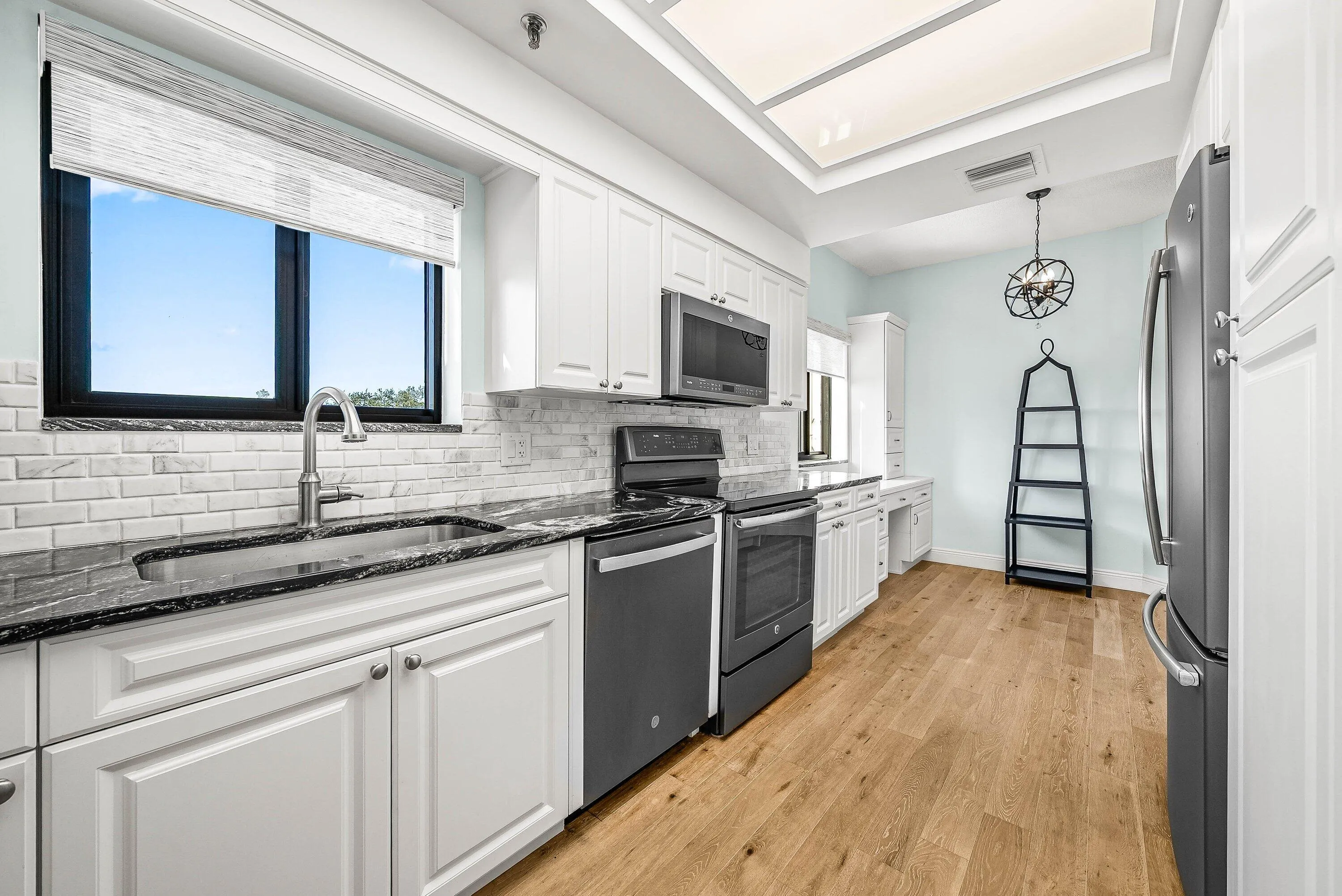 007-1137012OaksWay-418-NorthPalmBeach-FL