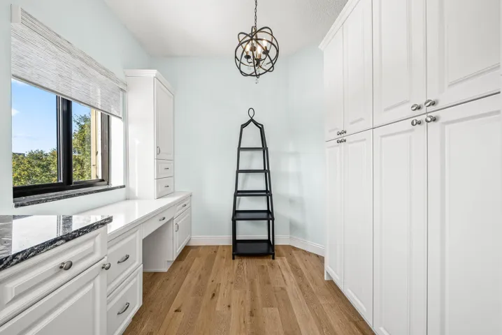 008-1137012OaksWay-418-NorthPalmBeach-FL
