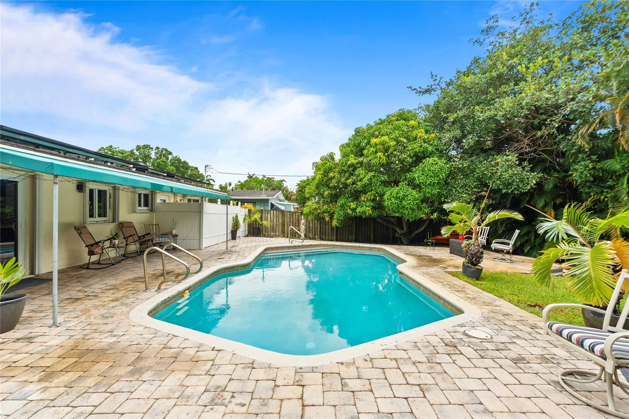 Property photo 33
