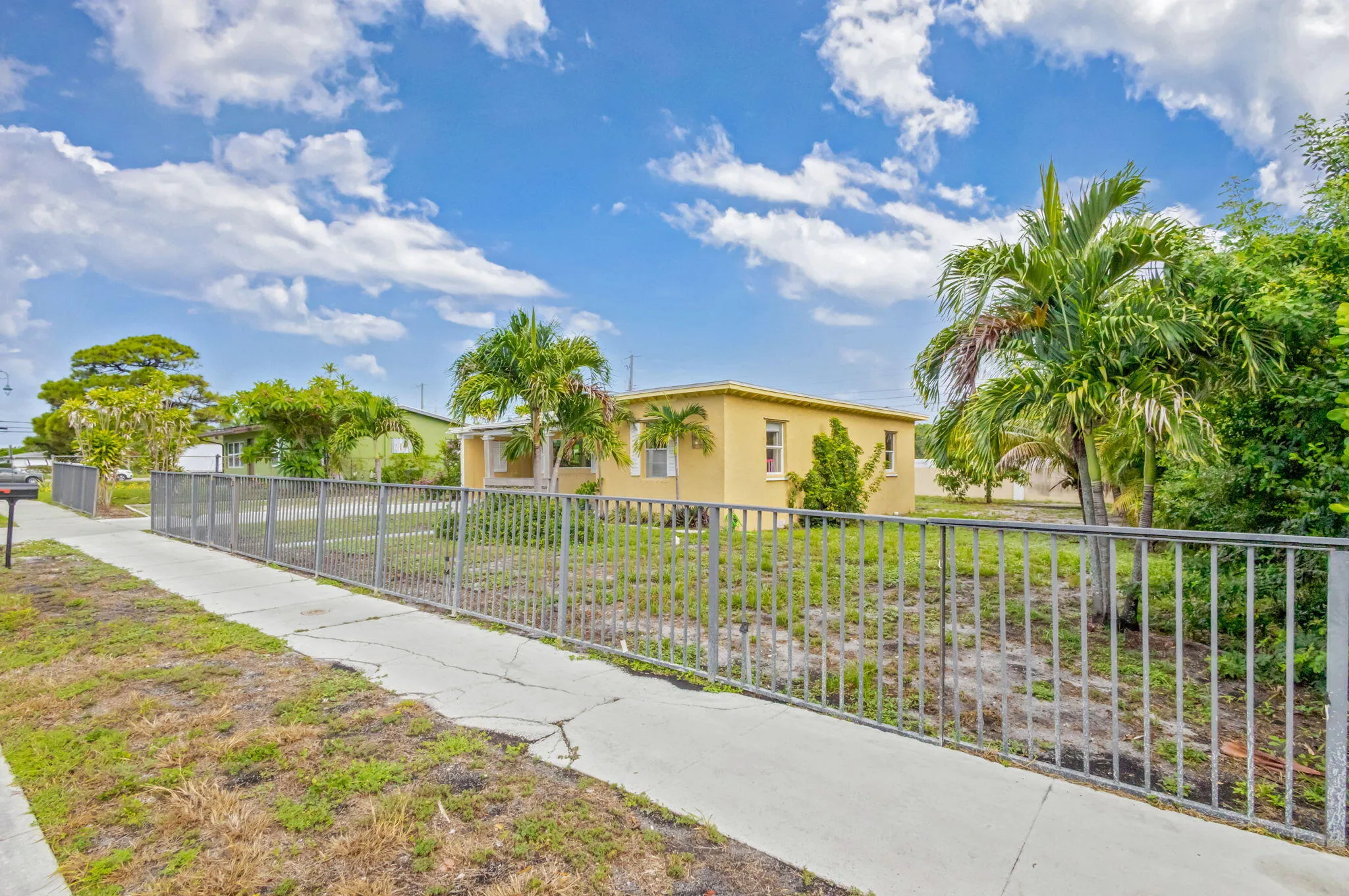 Property photo 38