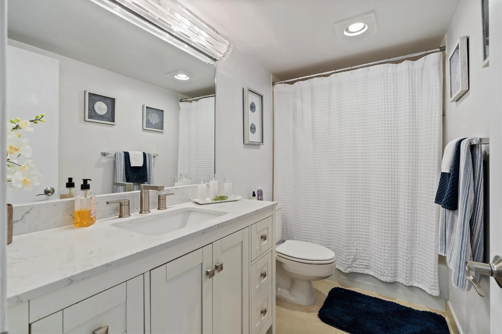 2nd bathroom