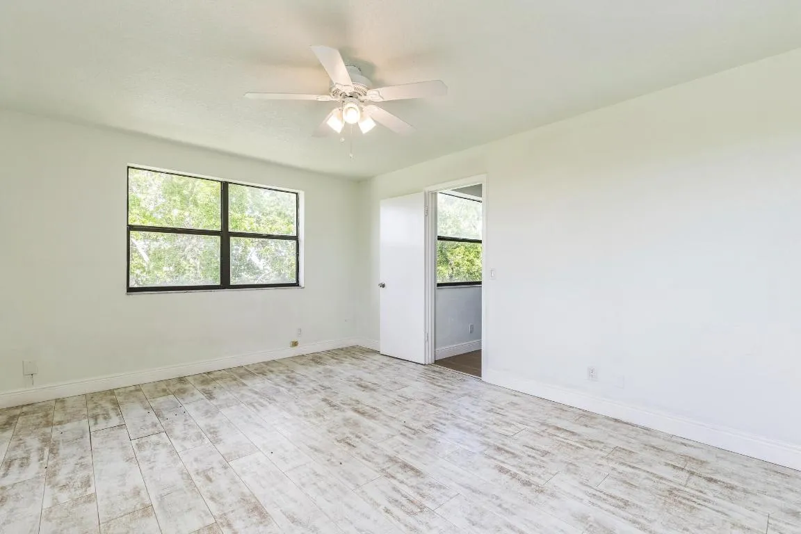 21_2704_NW_104th_Ave_Sunrise_FL_33322_US