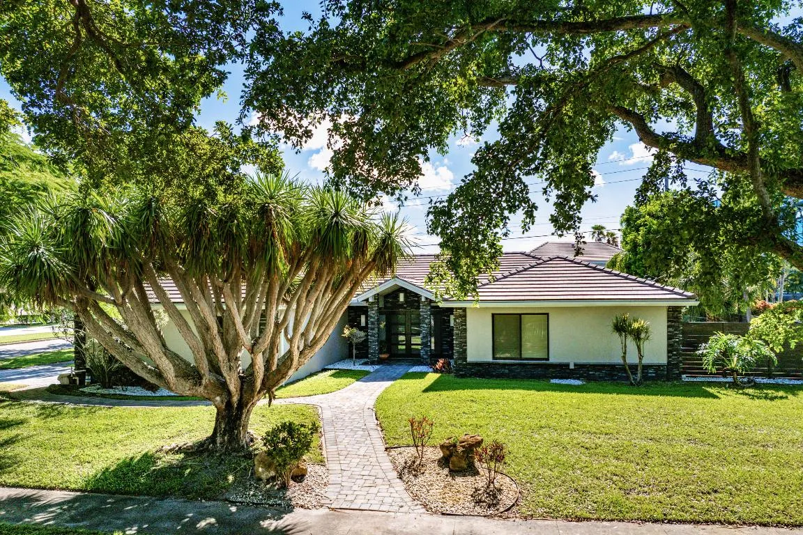 039-701BuoyRoad-NorthPalmBeach-FL-33408-