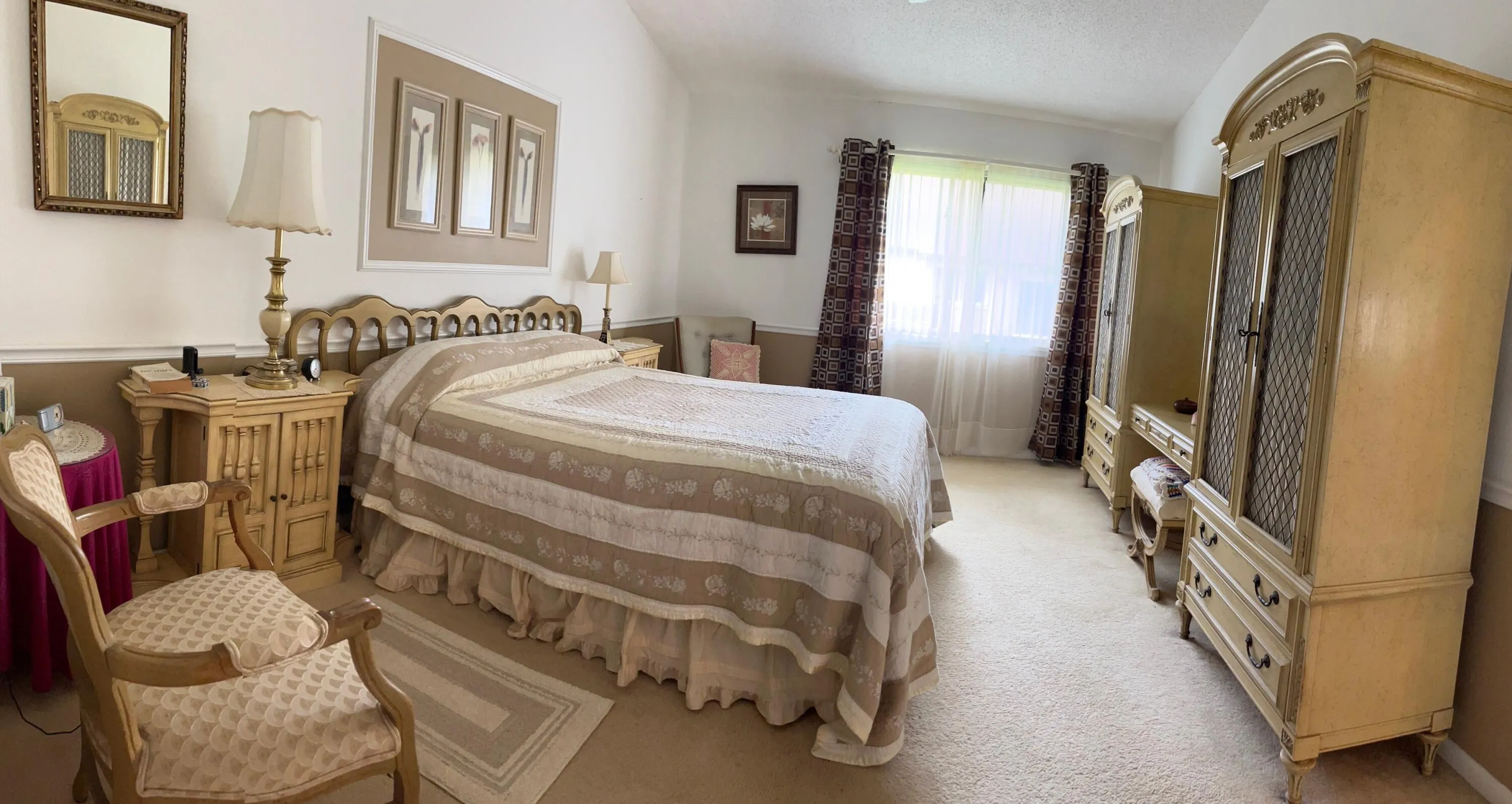 Master bedroom - view 1