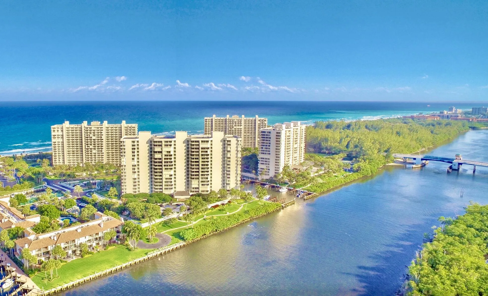 38 lush, tropical acres
