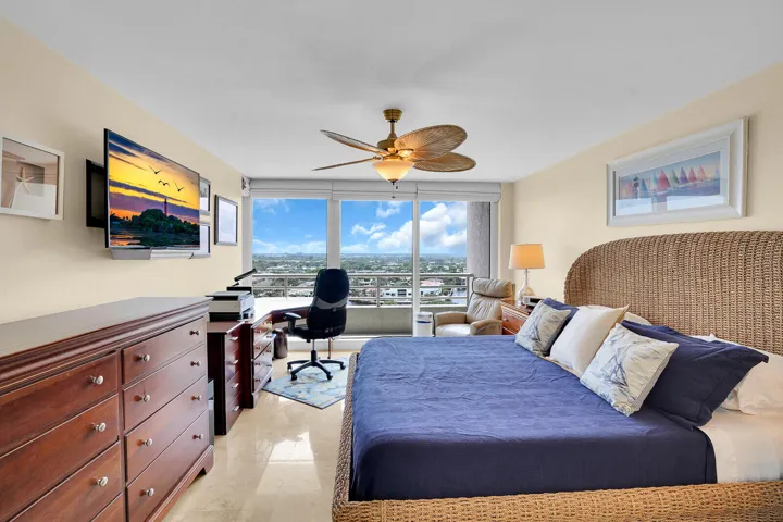 MASTER SUITE