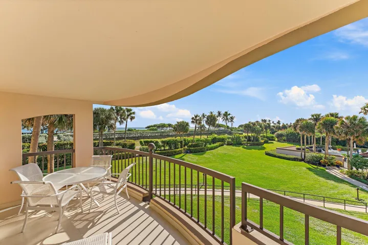 023-101OceanBluffsBlvd-201