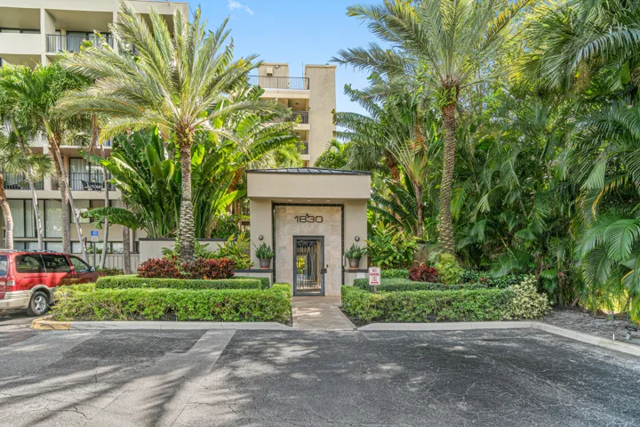 002-1830EmbassyDrive-WestPalmBeach-FL-33