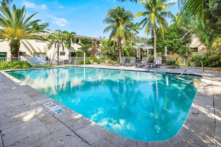 023-1455HollyHeightsDrive-FortLauderdale