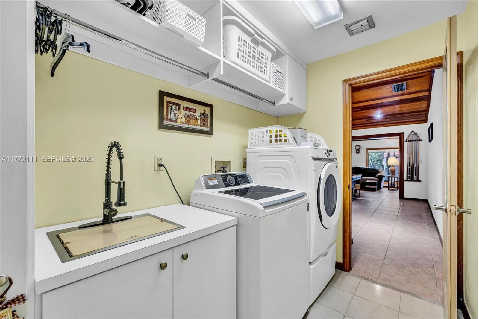 Property photo 111