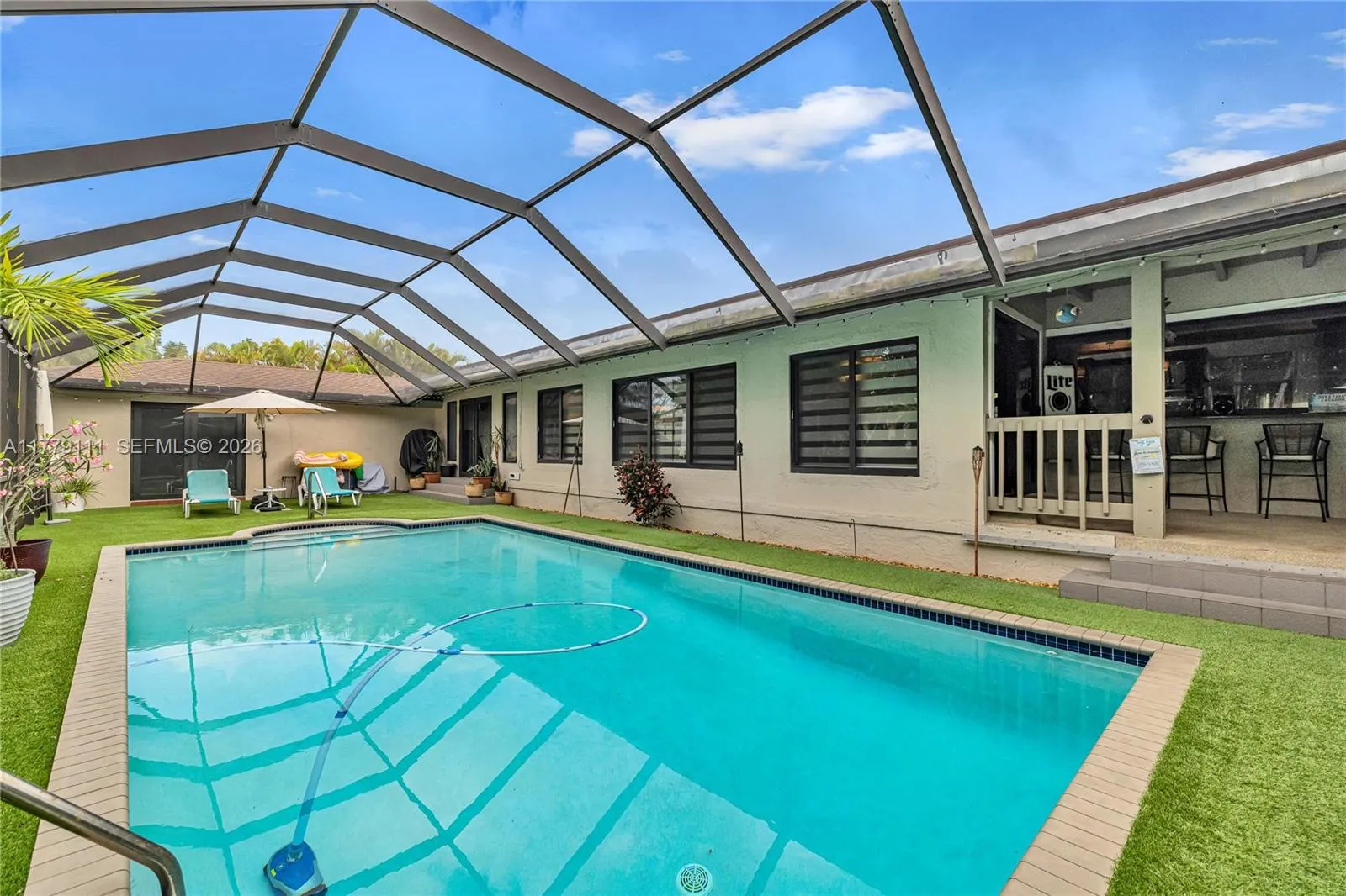 Property photo 128