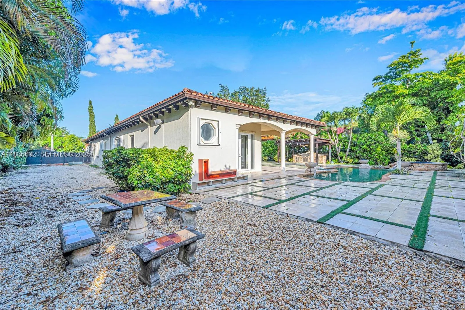 Property photo 36