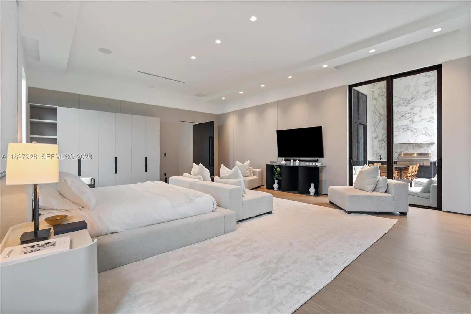Property photo 35