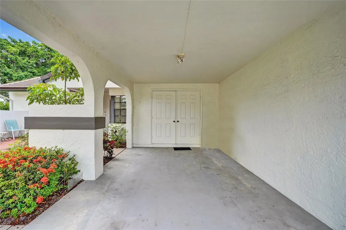 Carport