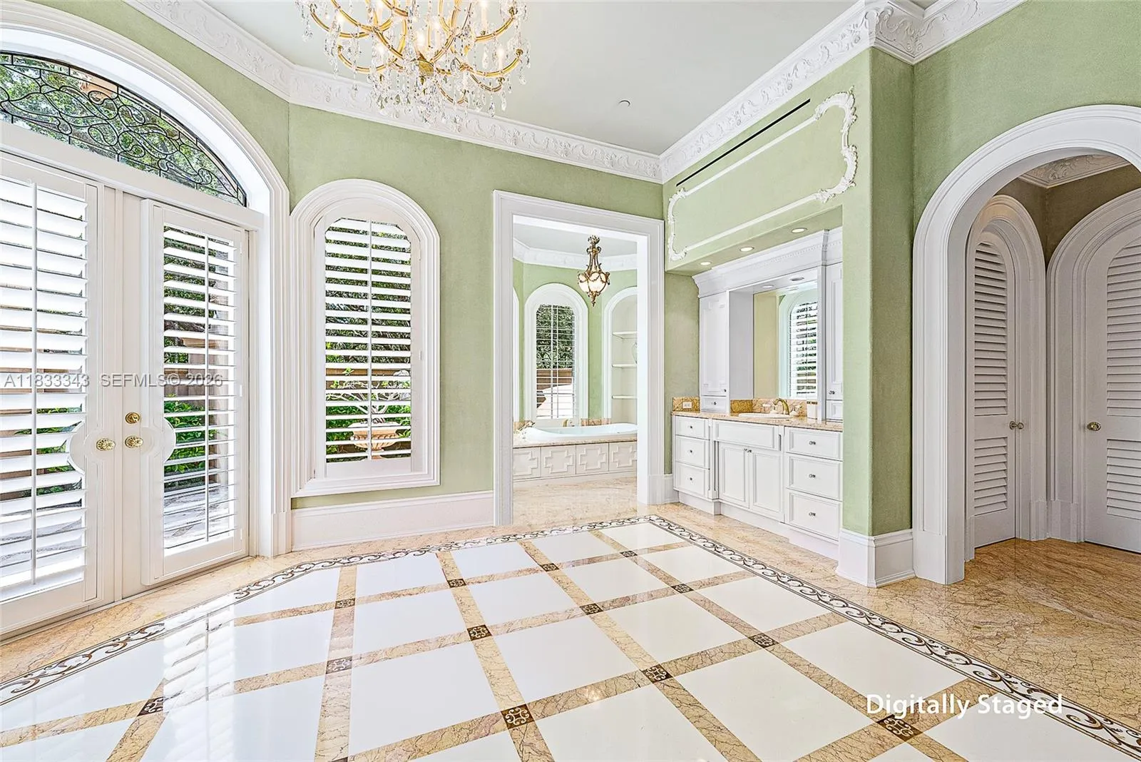 Her Primary Bathroom