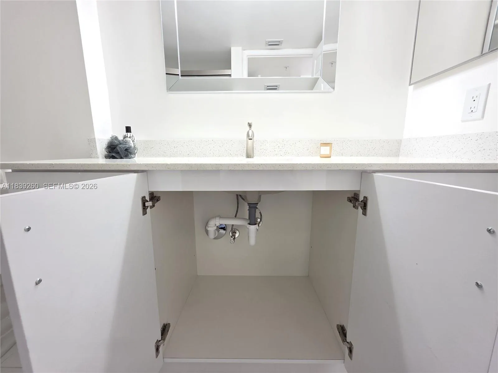 NEW QUARTZ TOP AND CABINETS