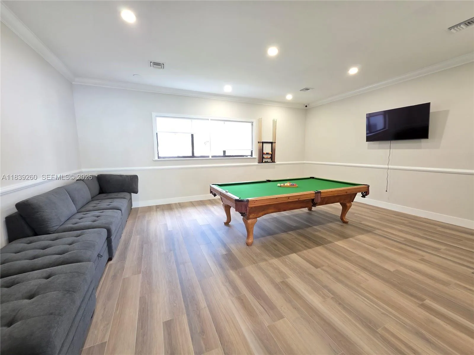 Billiard room - Clubhouse
