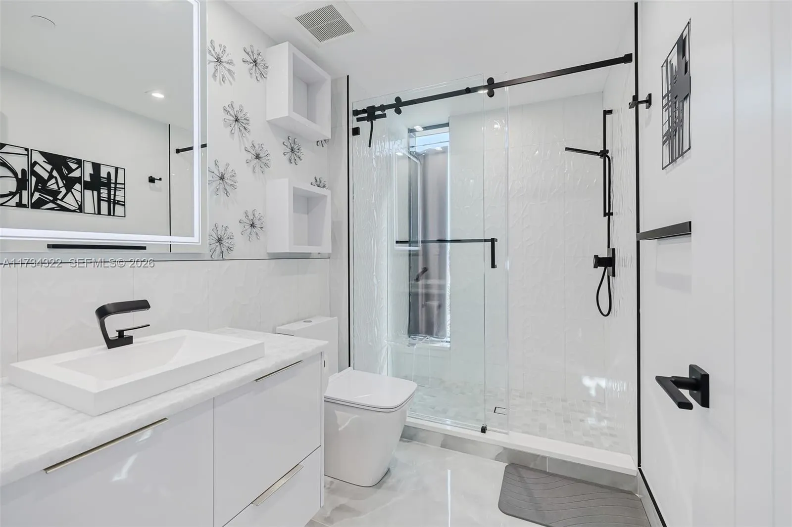 Property photo 92