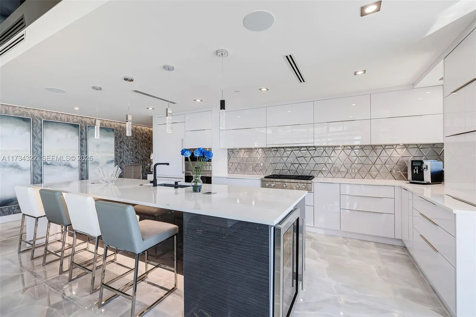 Property photo 146
