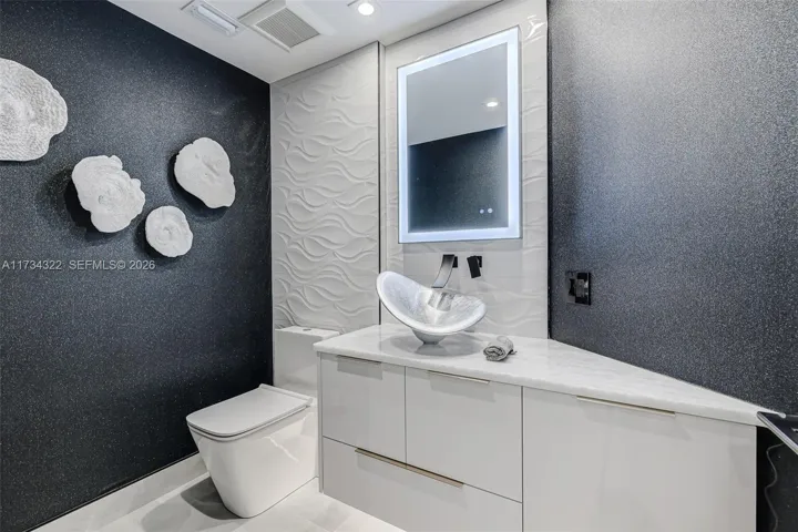 Powder room.