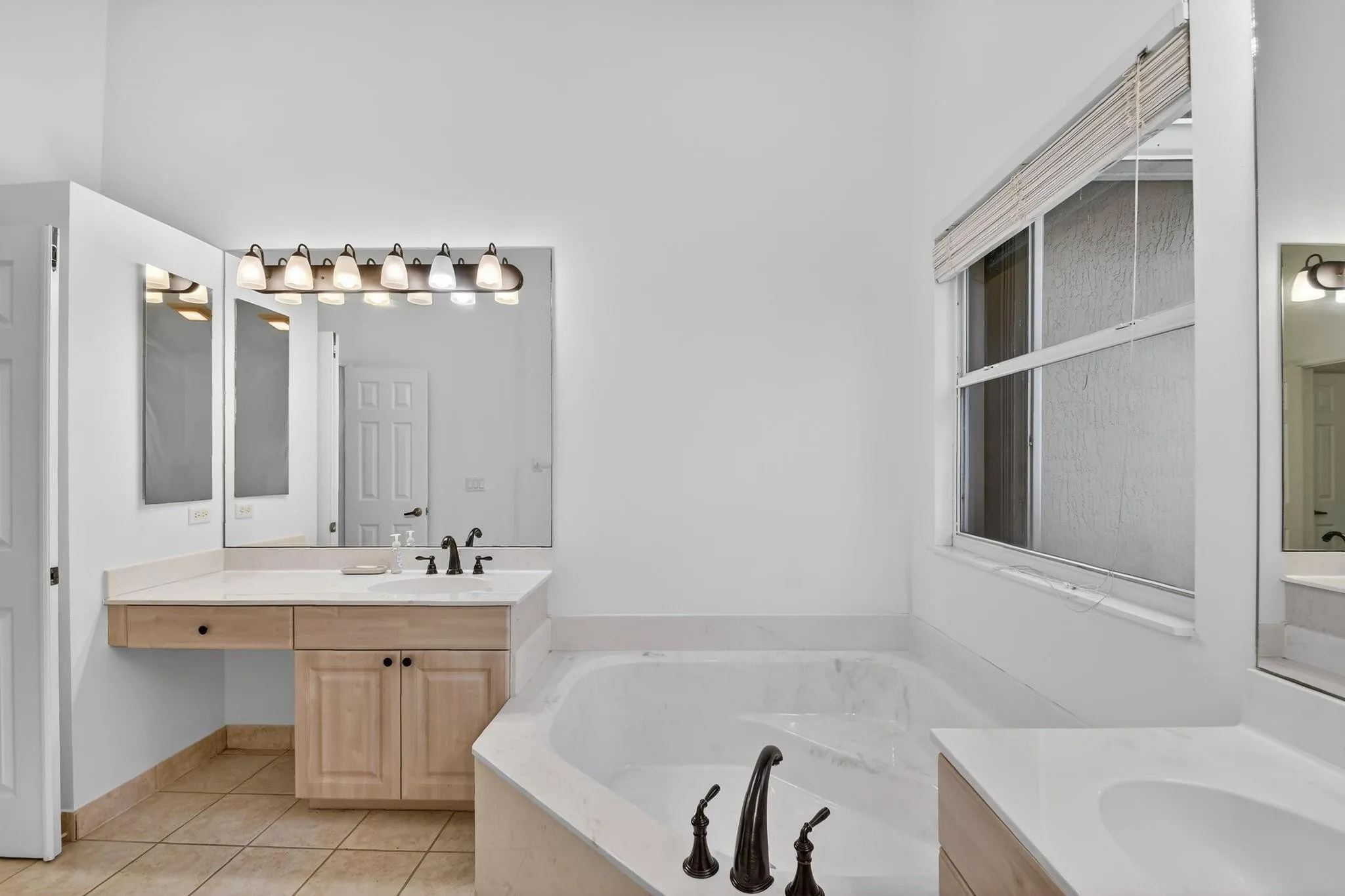Property photo 60