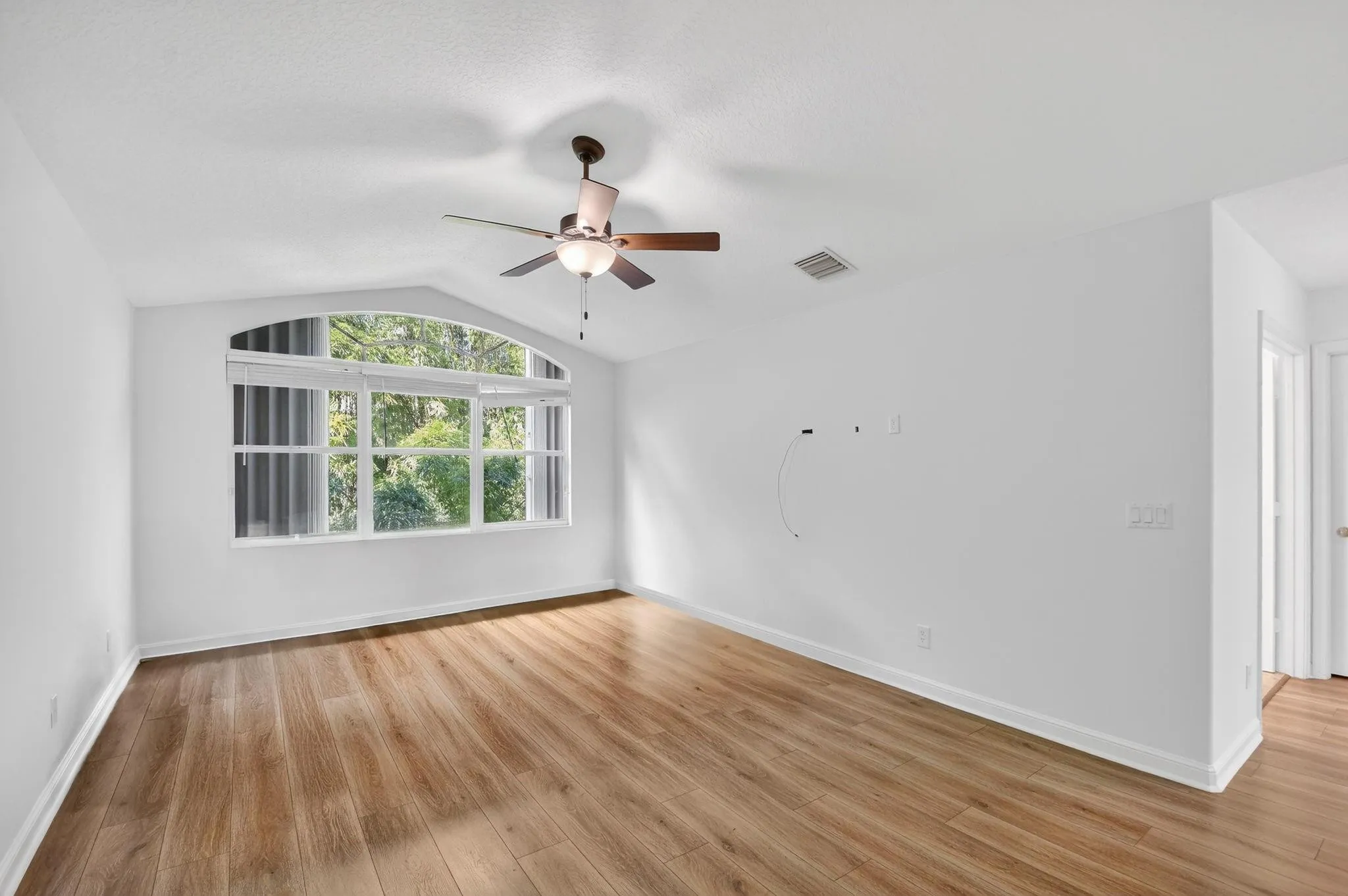 Property photo 54