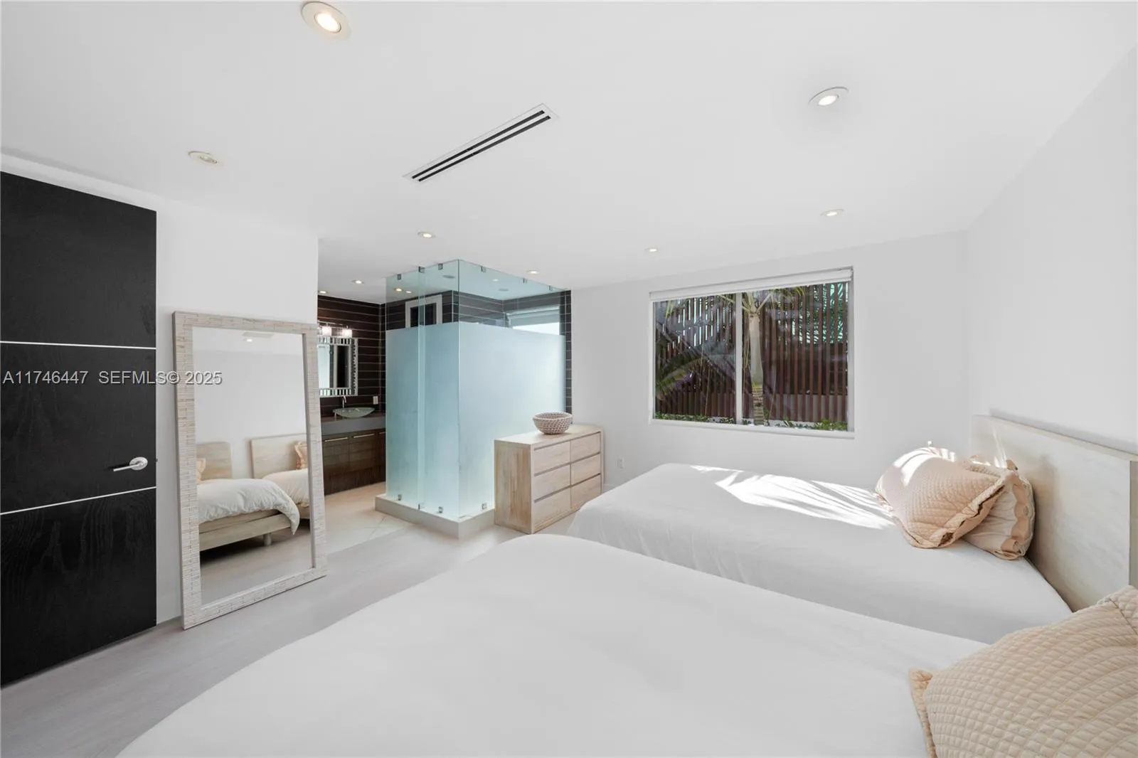 Property photo 54