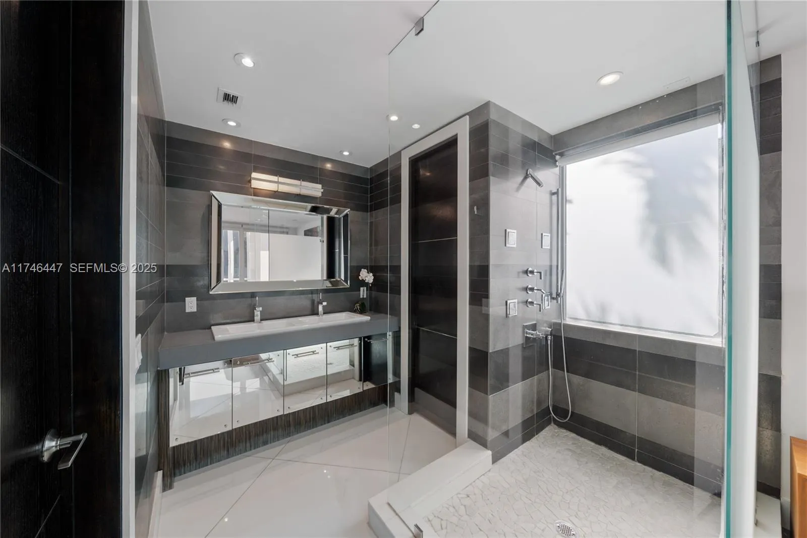 Property photo 59