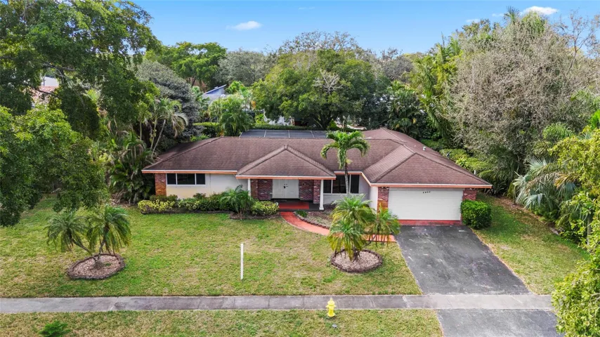 Amazing Plantation Home!