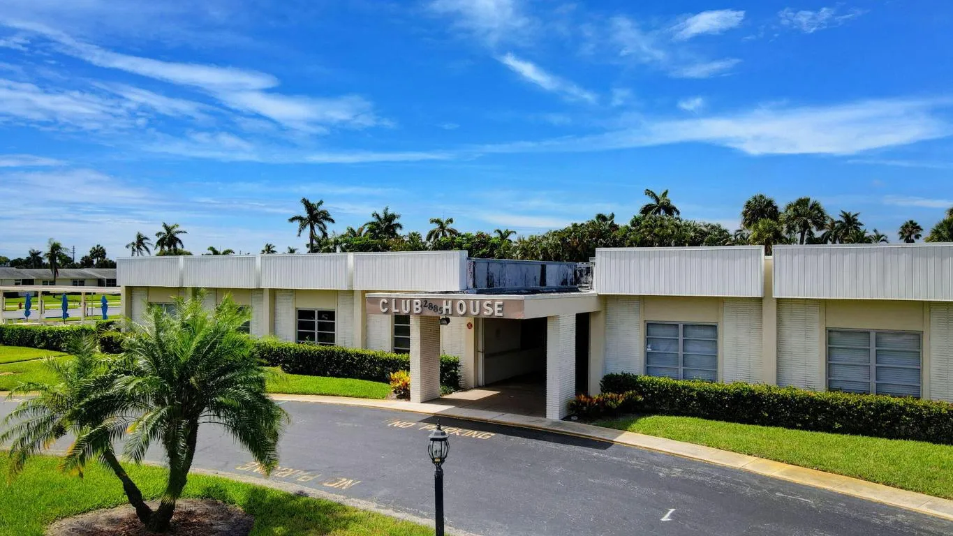 47-web-or-mls-Cresthaven Ashley (2)