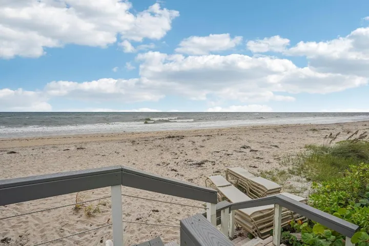 N Ocean Blvd 212-066