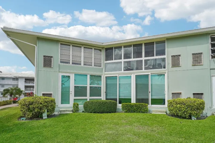 N Ocean Blvd 212-005
