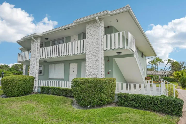 N Ocean Blvd 212-002