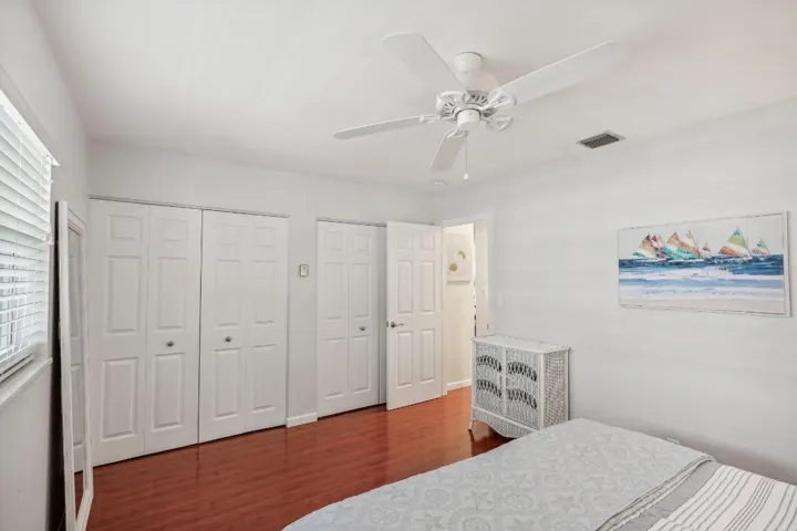 N Ocean Blvd 212-039