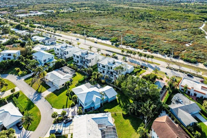 070-13460USHighway1-JunoBeach-FL-33408-S
