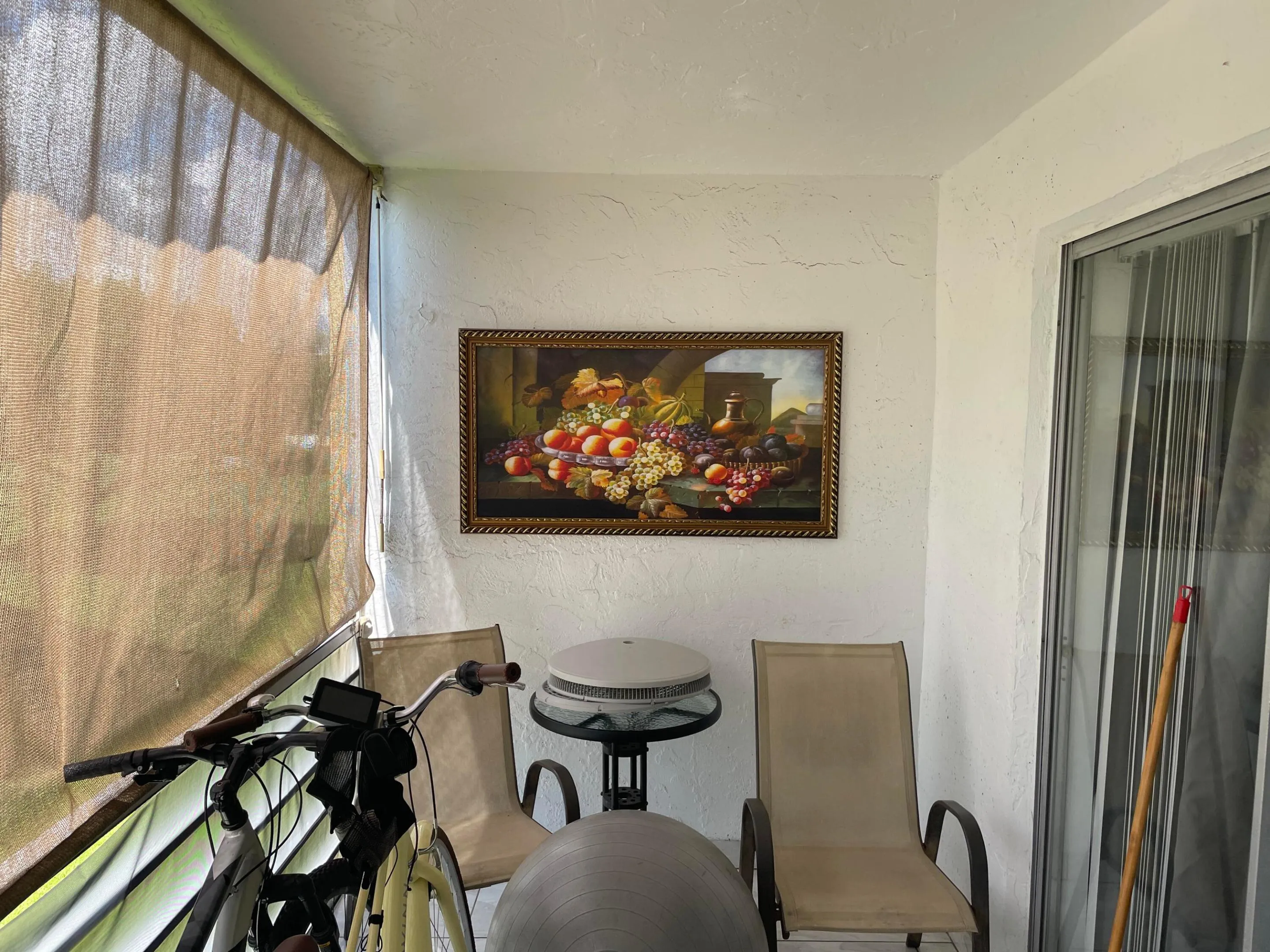 Balcony patio
