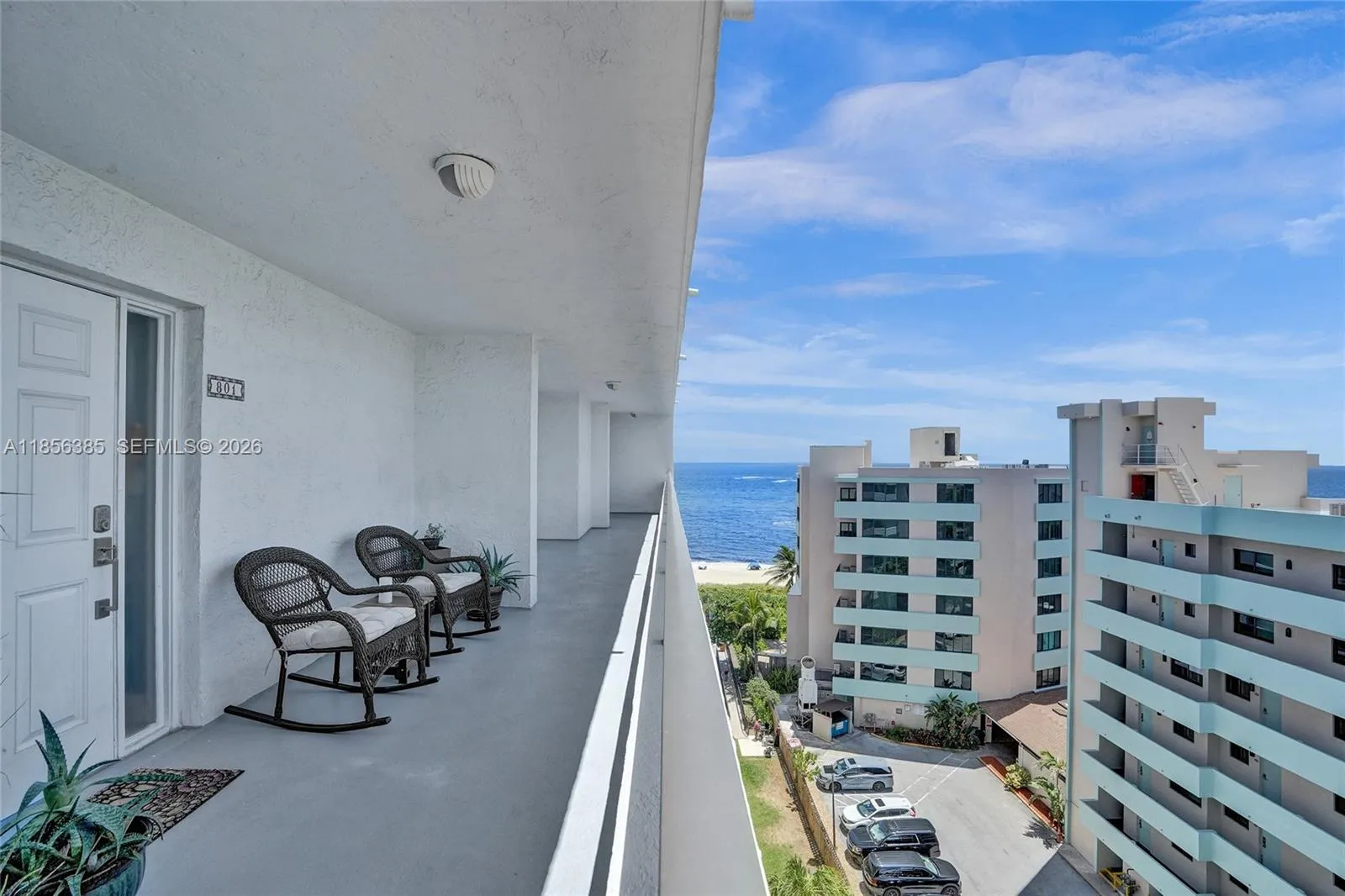 Entry/Exit Views