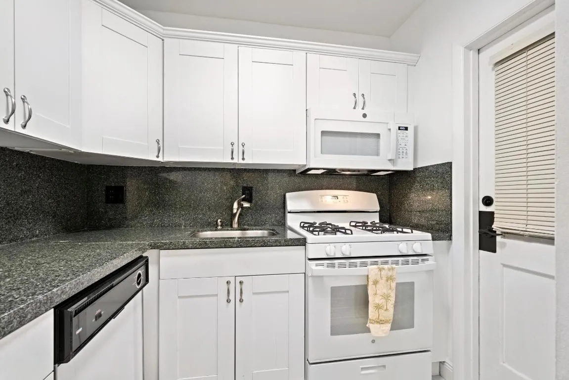 Granite Kitchen