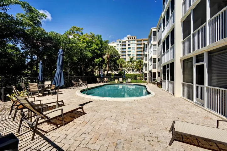 Pool/Patio Area
