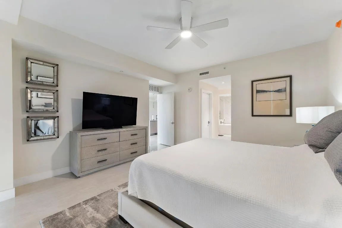 045-3100NOceanDr-1906-SingerIsland-SMALL