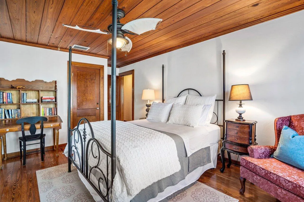 Property photo 16