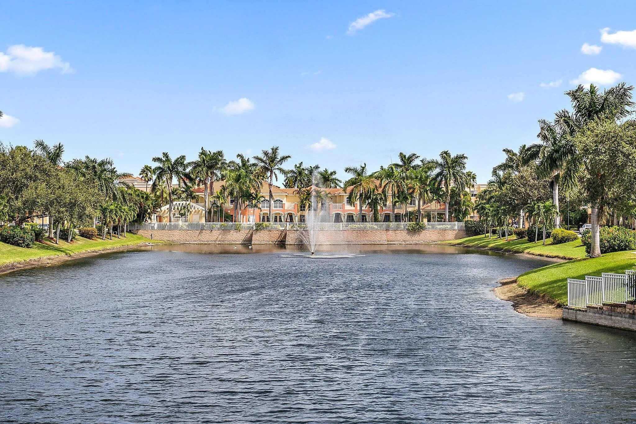 038-11011LegacyLn306-PalmBeachGardens-FL