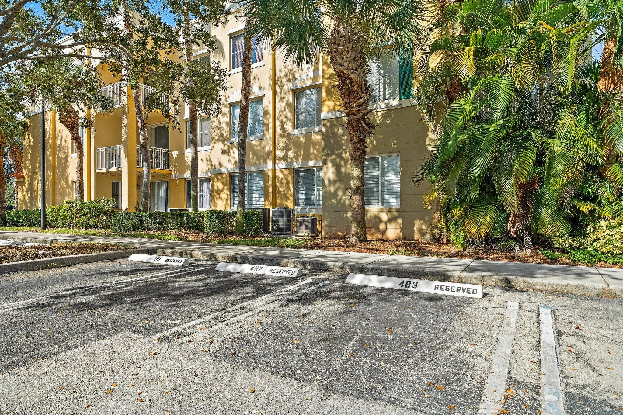 035-11011LegacyLn306-PalmBeachGardens-FL