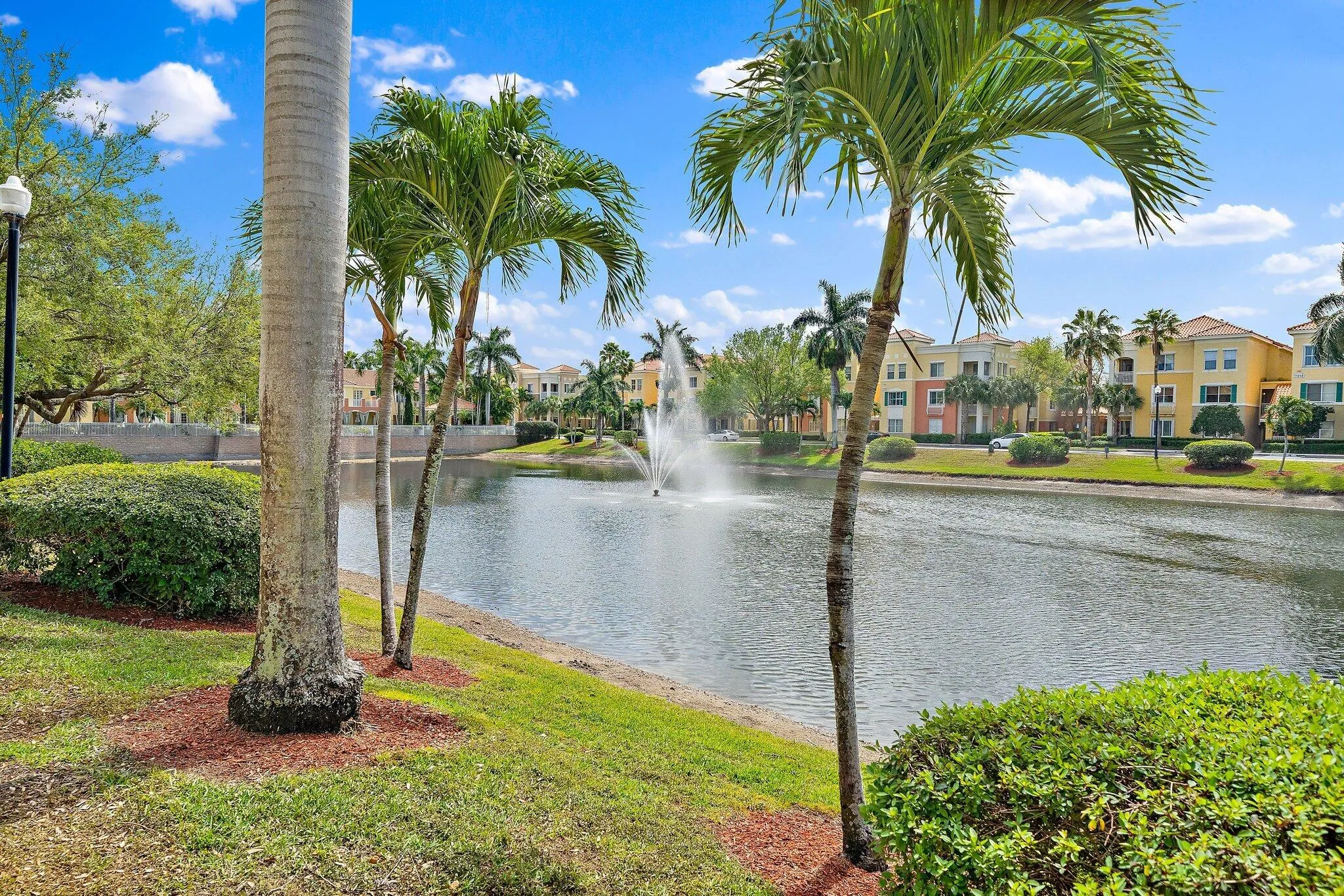 036-11011LegacyLn306-PalmBeachGardens-FL
