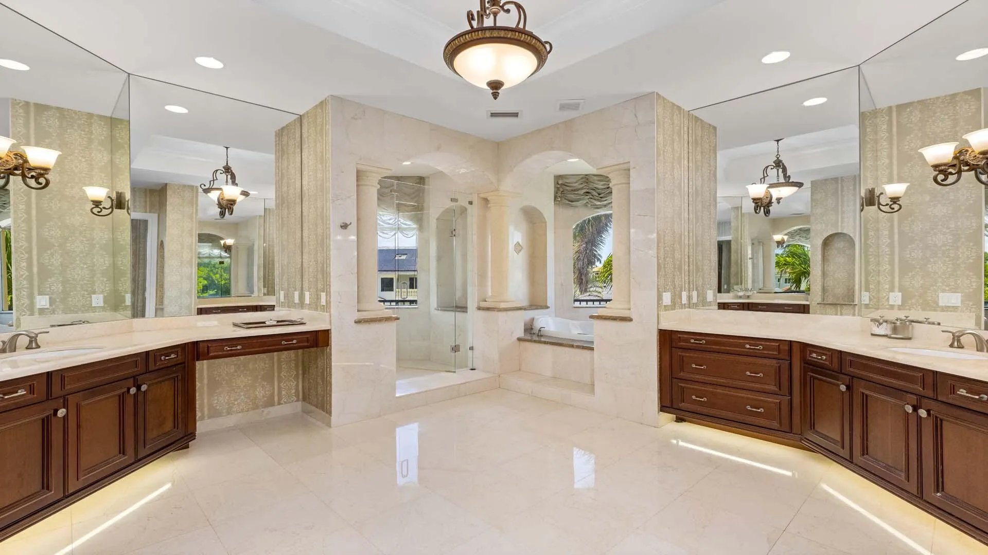 929 Banyan Dr (18)