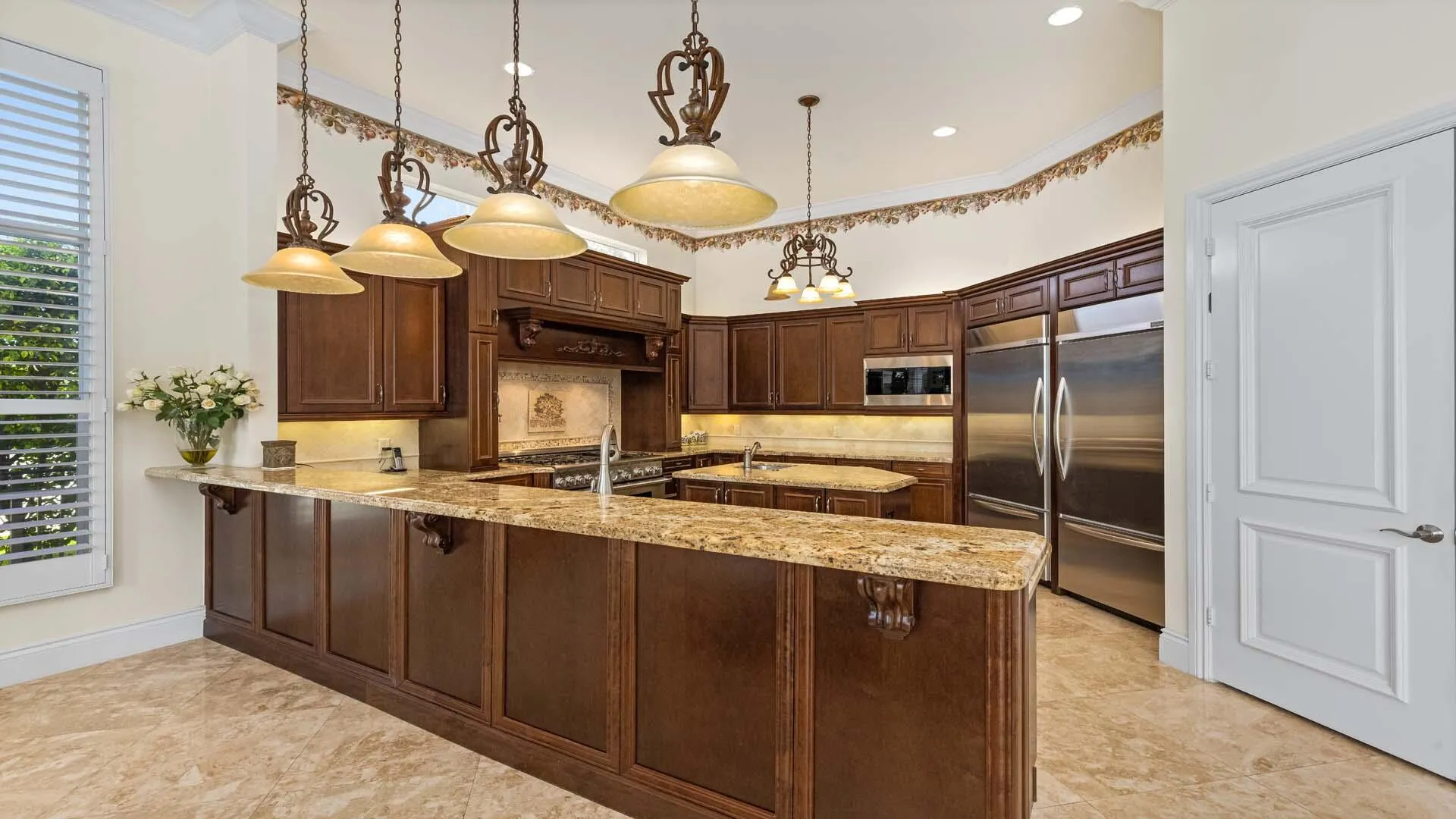 929 Banyan Dr (9)