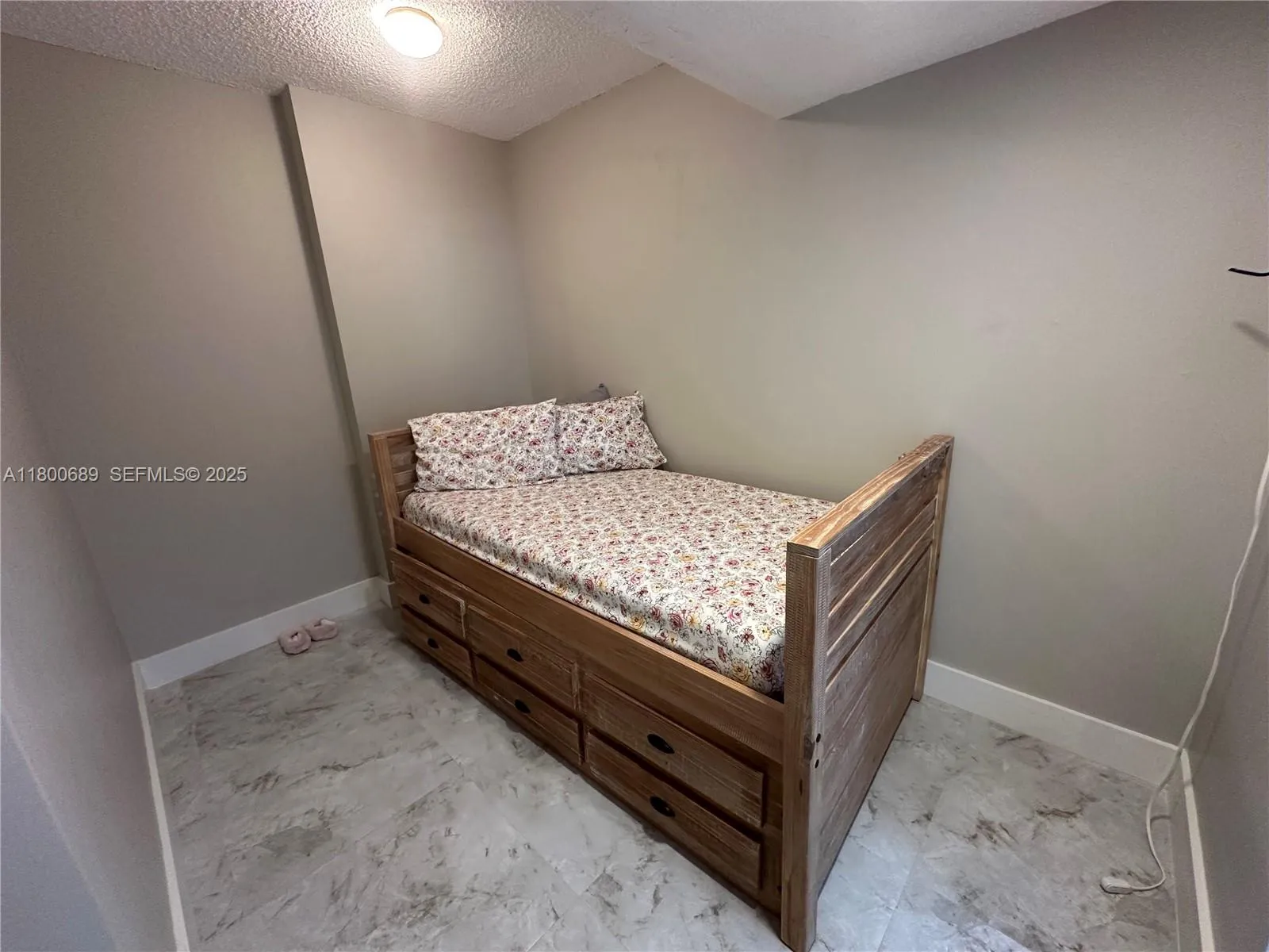 Sleeping Alcove