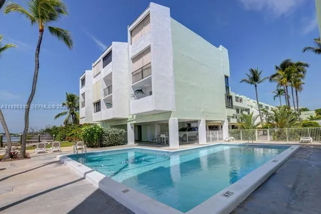Beautiful Ocean Front Heated Pool